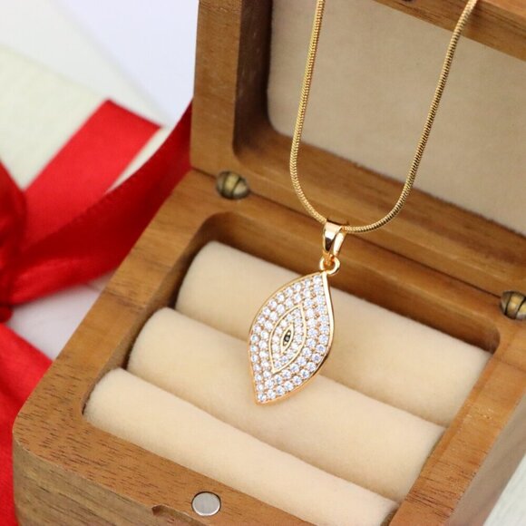 "Rose Gold Eye Leaf Pendant with White and Black Crystal Detail, XPPT1254 - Picture 8 of 12